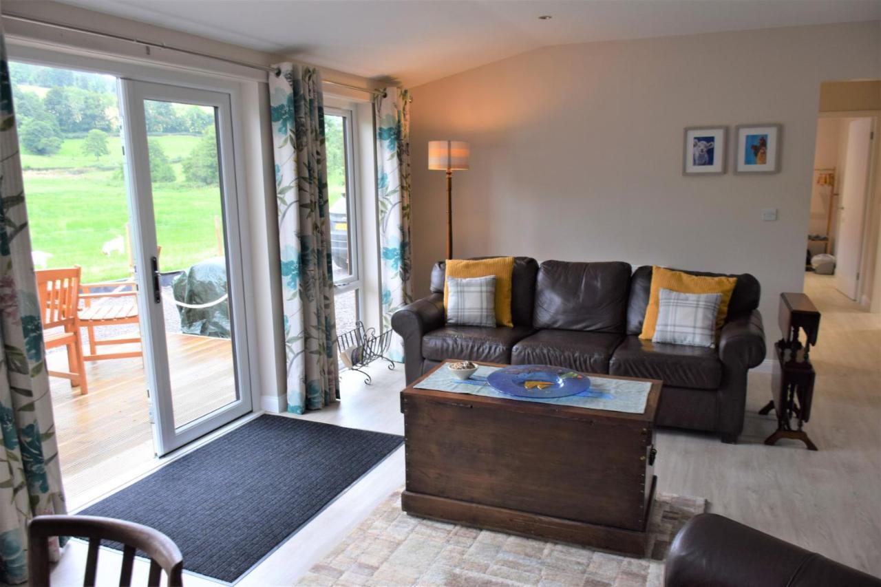 דומפריס Ridge View Lodge מראה חיצוני תמונה