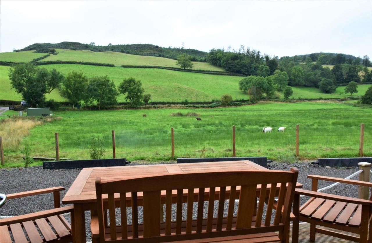 דומפריס Ridge View Lodge מראה חיצוני תמונה